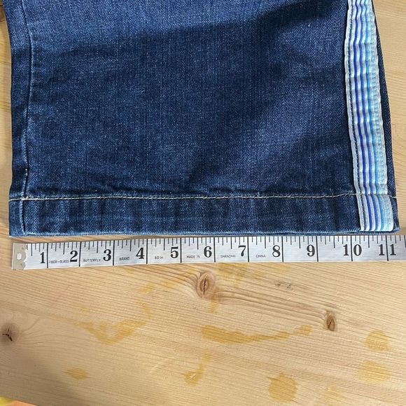 Available Vintage 90s JNCO Girl Mini Wide-Leg Jeans - Picture 12 of 12